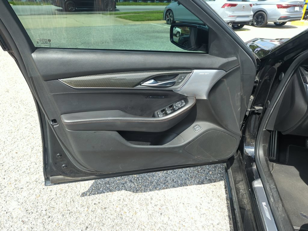 Used 2021 Cadillac CT5 V w/ Premium Package RWD image 18