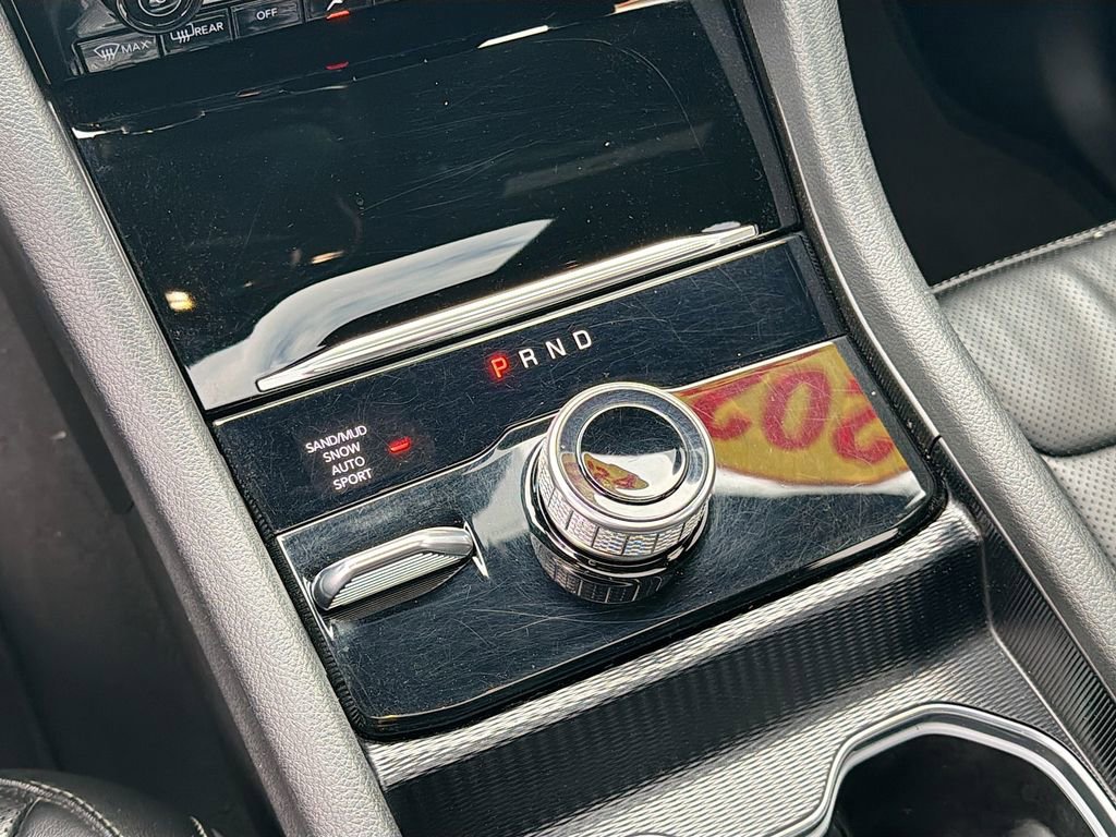 Used 2024 Jeep Grand Cherokee L Limited w/ Luxury Tech Group II image 32