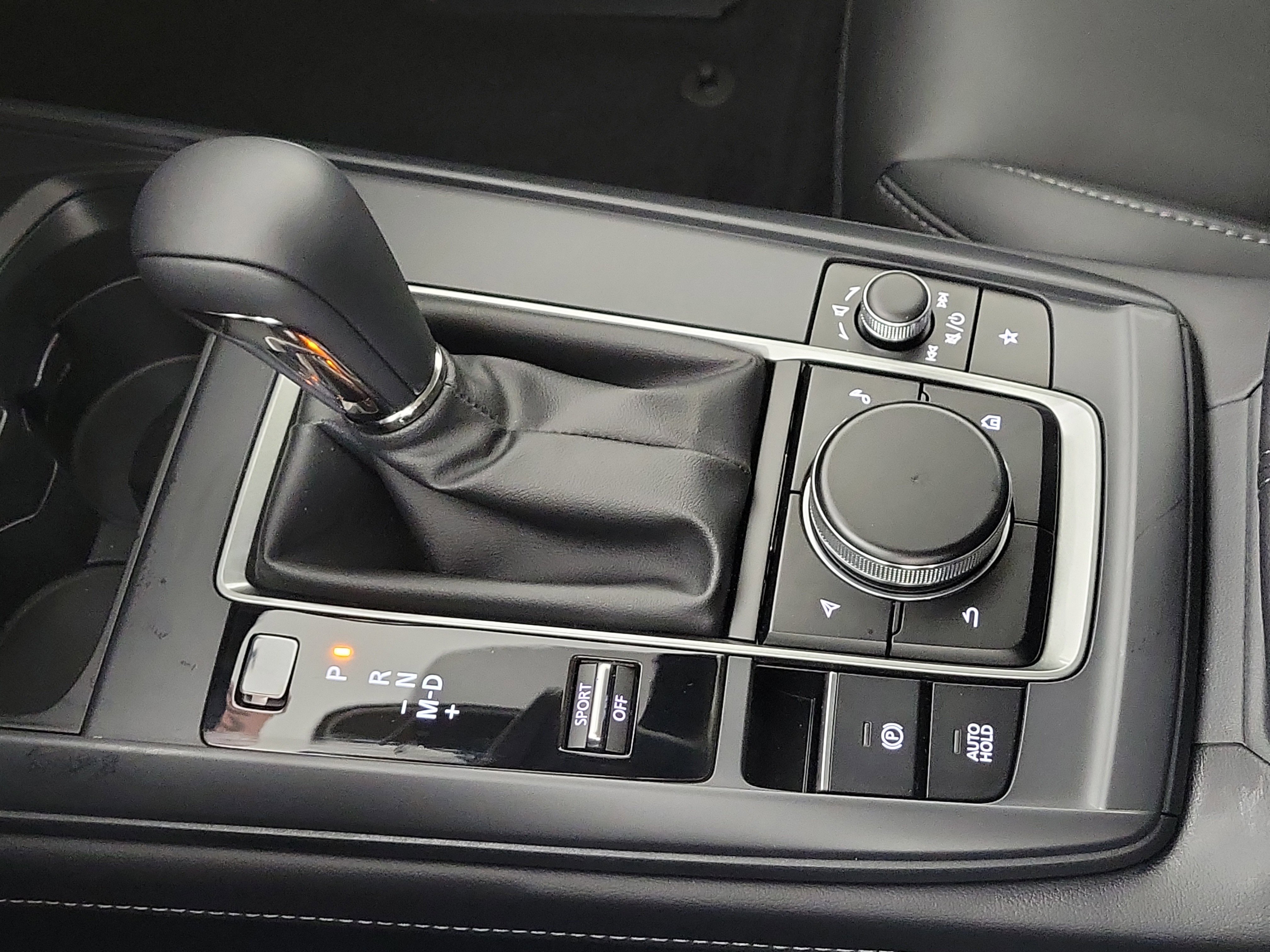 New 2026 MAZDA CX-30 AWD 2.5 S w/ Select Sport Pkg image 23