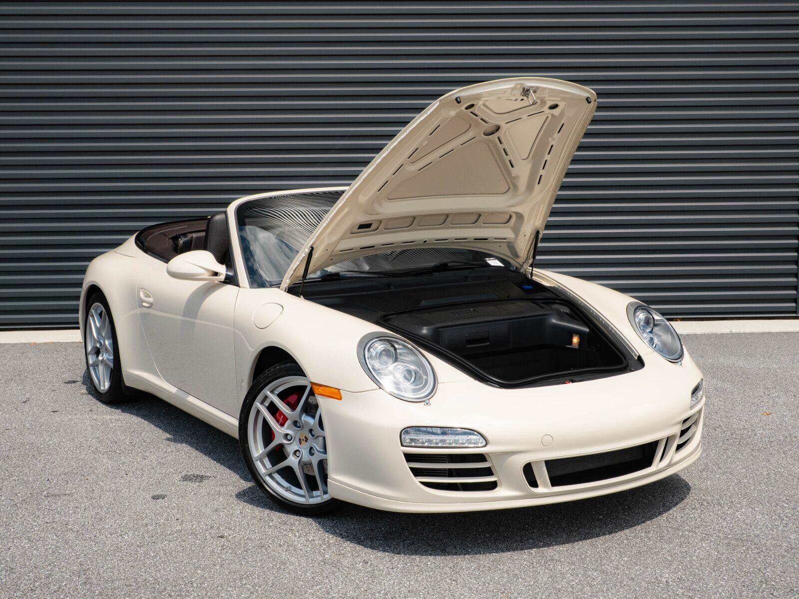 Used 2011 Porsche 911 Carrera S RWD image 25