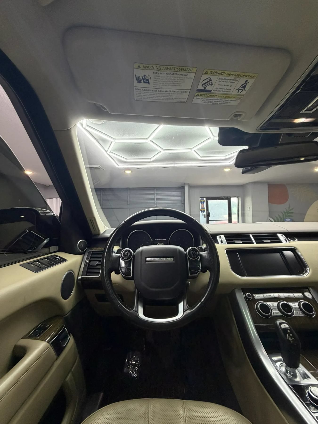 Used 2015 Land Rover Range Rover Sport Supercharged AWD/4WD image 31