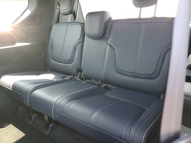 New 2026 INFINITI QX80 4WD w/ Sport Exterior Package image 16