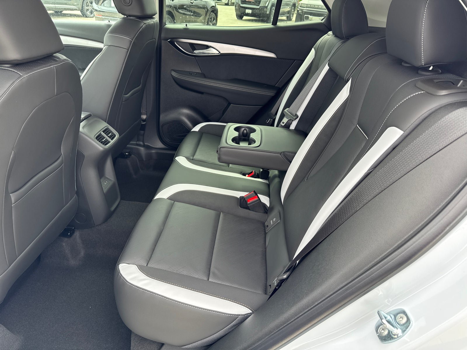 Used 2026 Buick Envision Sport Touring AWD/4WD image 20