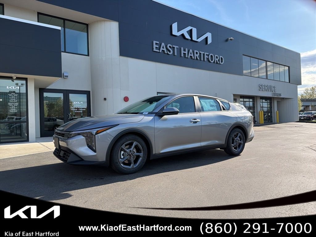 New 2026 Kia K4