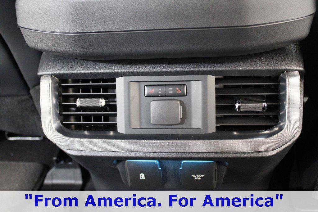 Used 2025 Ford F150 Platinum w/ Equipment Group 702A High AWD/4WD image 33