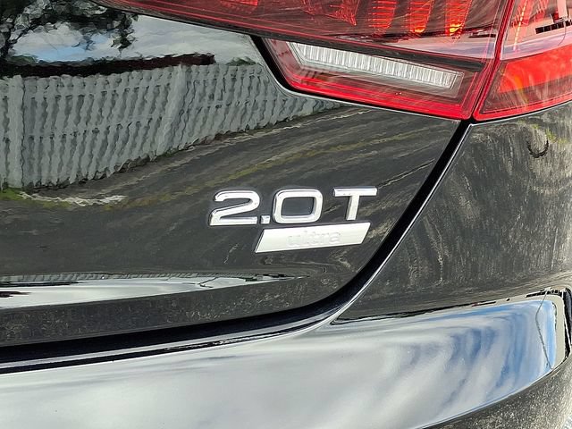 Used 2018 Audi A4 2.0T Ultra Premium w/ Convenience Package FWD image 32