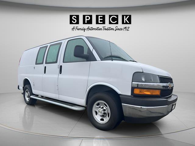 Used 2024 Chevrolet Express 2500 w/ Driver Convenience Package image 9