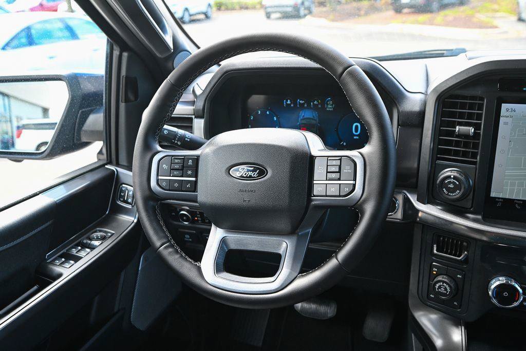 Used 2025 Ford F150 Lariat AWD/4WD image 30