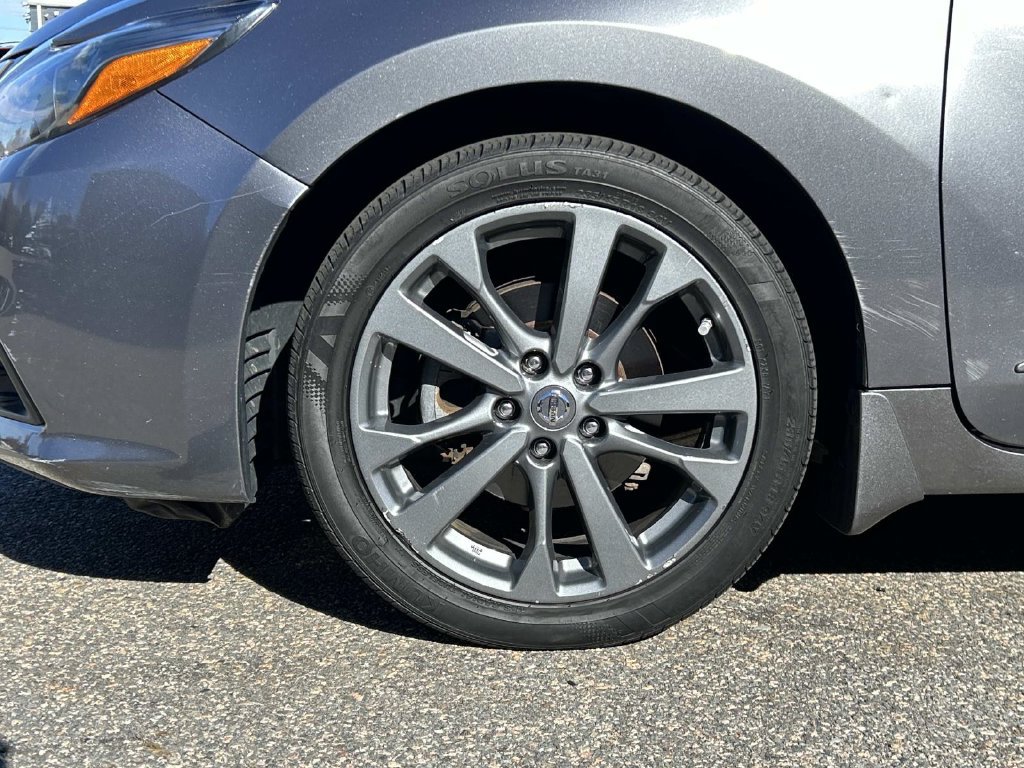 Used 2018 Nissan Altima 2.5 SR w/ SR Special Edition FWD image 9