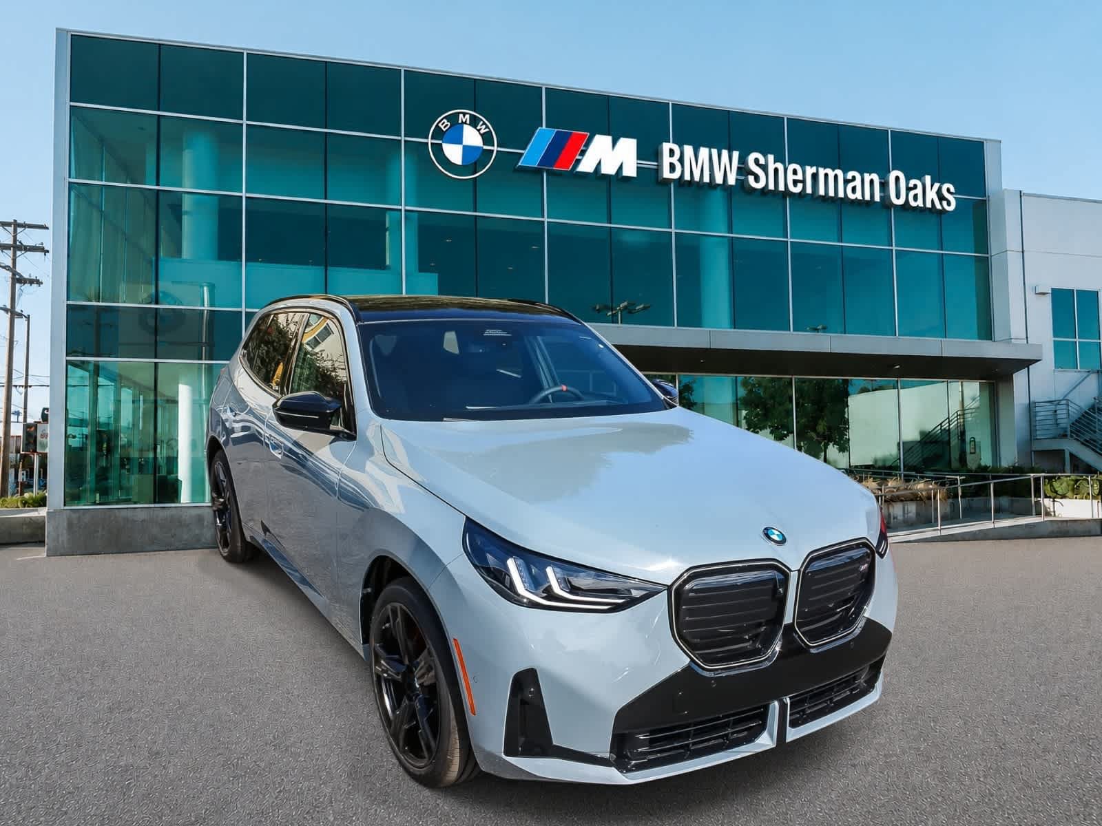 New 2026 BMW X3 M50 w/ Premium Package AWD/4WD image 3