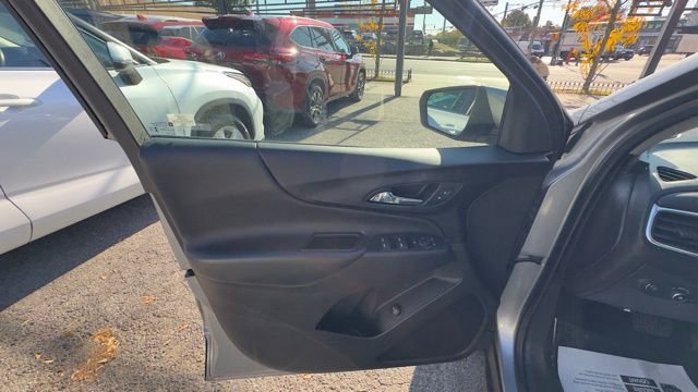 Used 2024 Chevrolet Equinox LT w/ LPO, Floor Liner Package image 9
