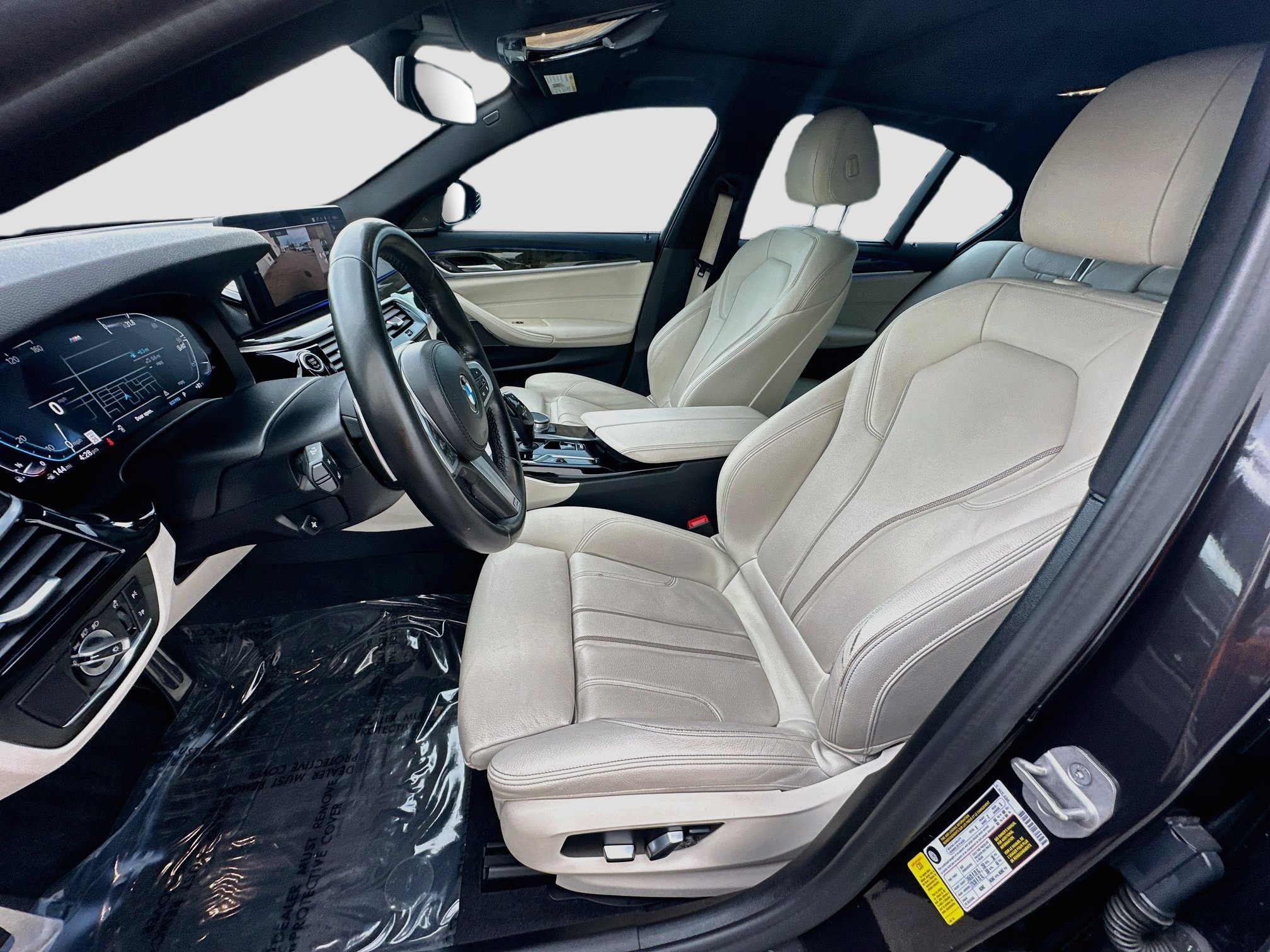 Used 2021 BMW 530i w/ M Sport Package RWD image 19