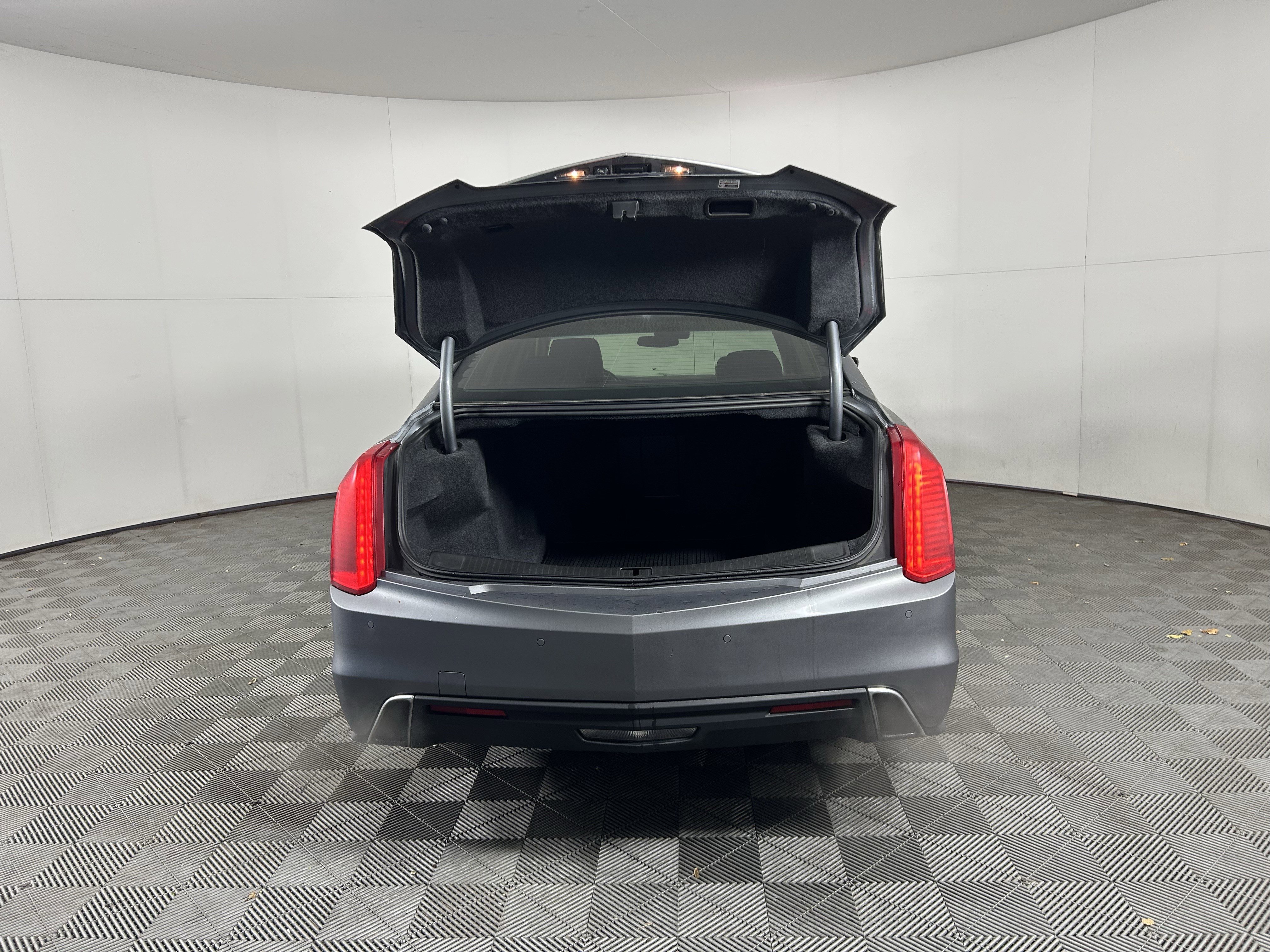 Used 2019 Cadillac CTS Luxury image 18