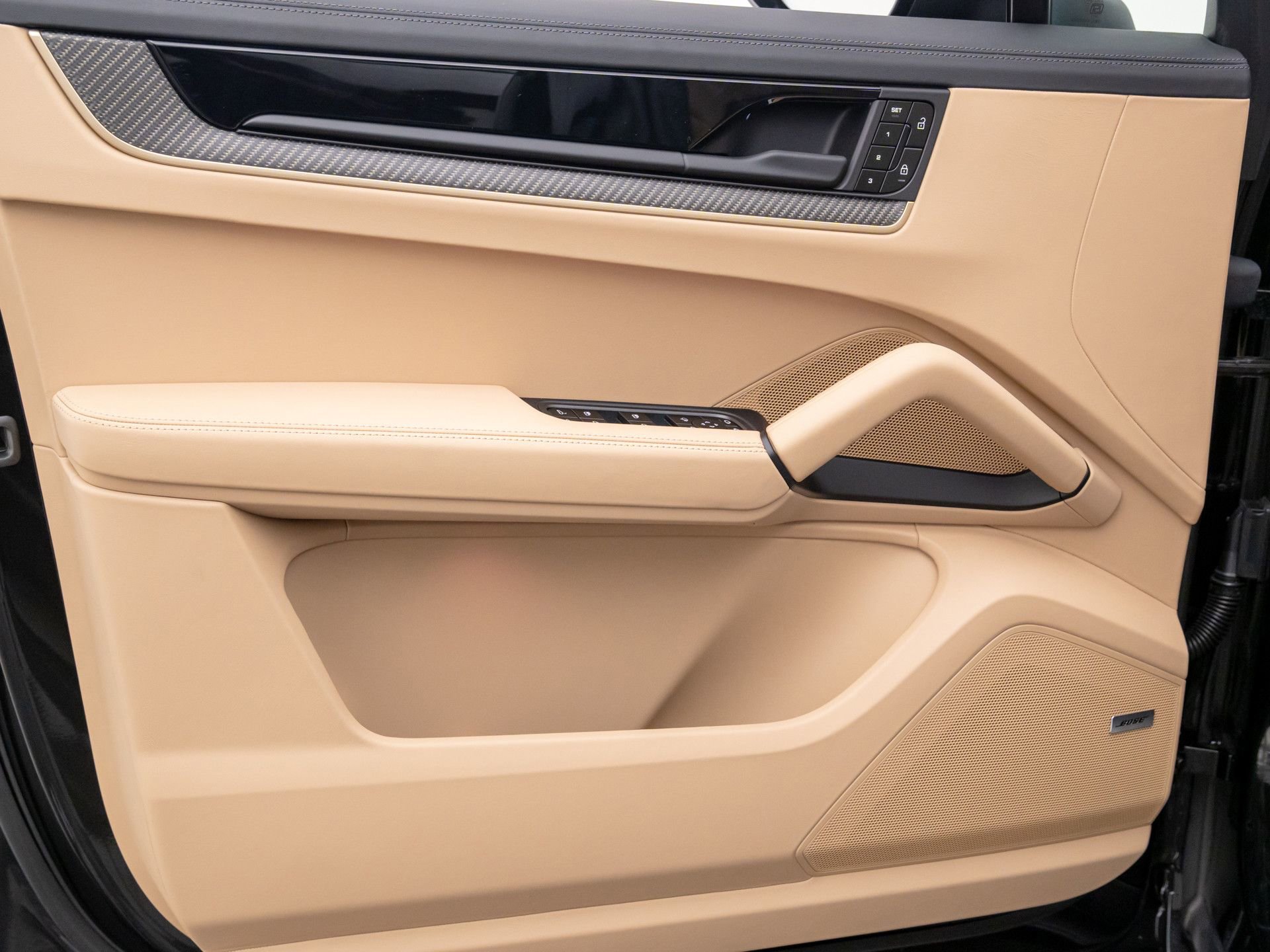 New 2025 Porsche Cayenne S image 14
