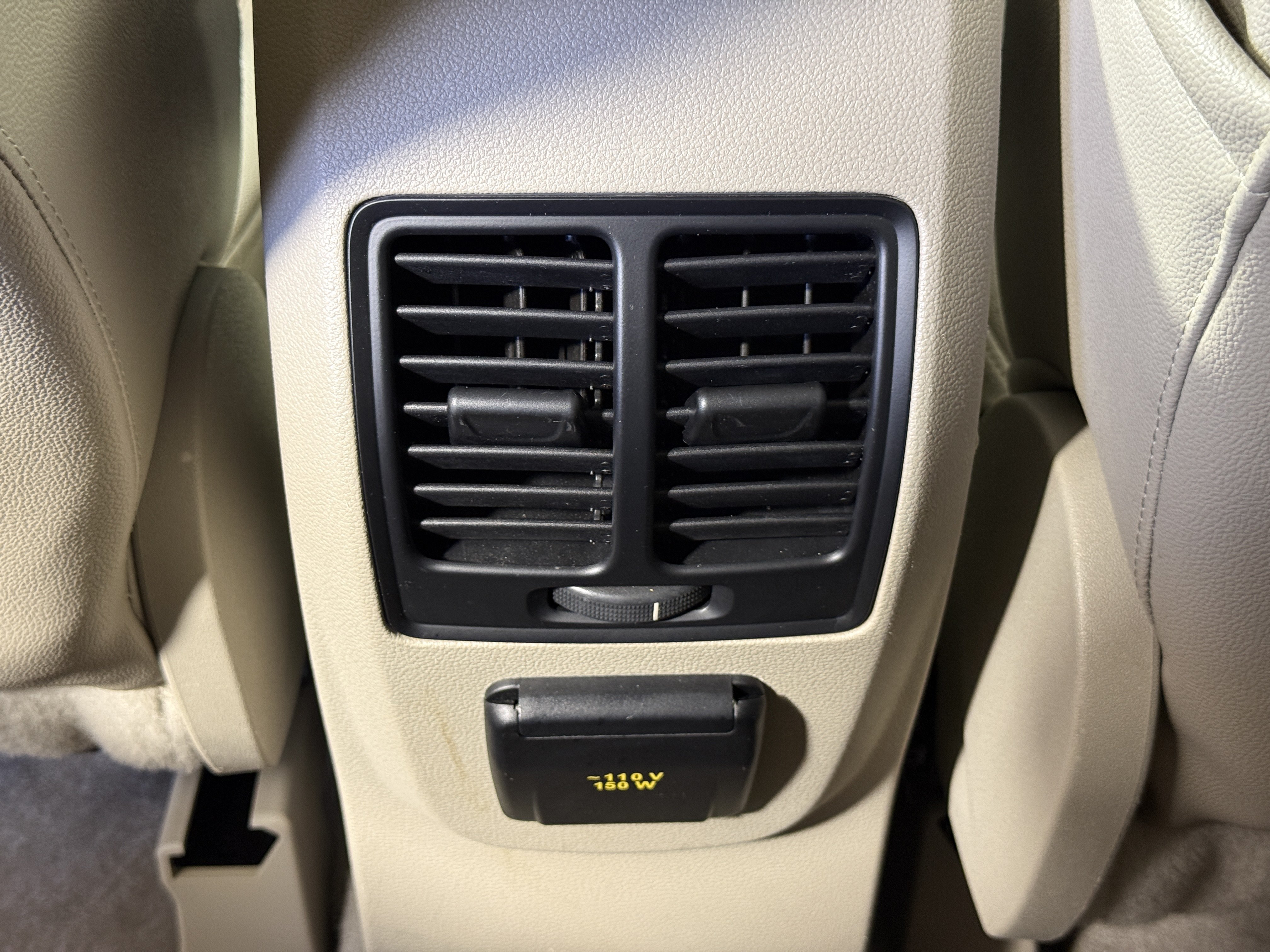 Used 2014 Ford Escape Titanium w/ Equipment Group 401A FWD image 14