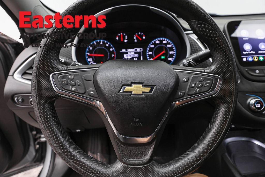 Used 2023 Chevrolet Malibu LT FWD image 12