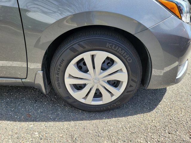 Used 2025 Nissan Versa S w/ Trunk Package image 6