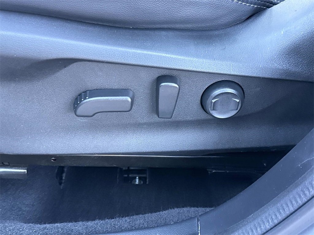 Used 2023 Subaru Forester Touring w/ Popular Package #2 image 17