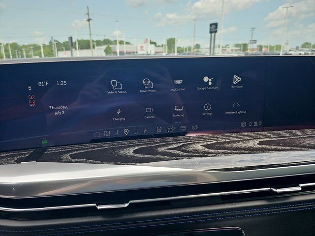 New 2026 Cadillac Escalade IQ Sport 1 w/ LPO, ONYX Package image 23