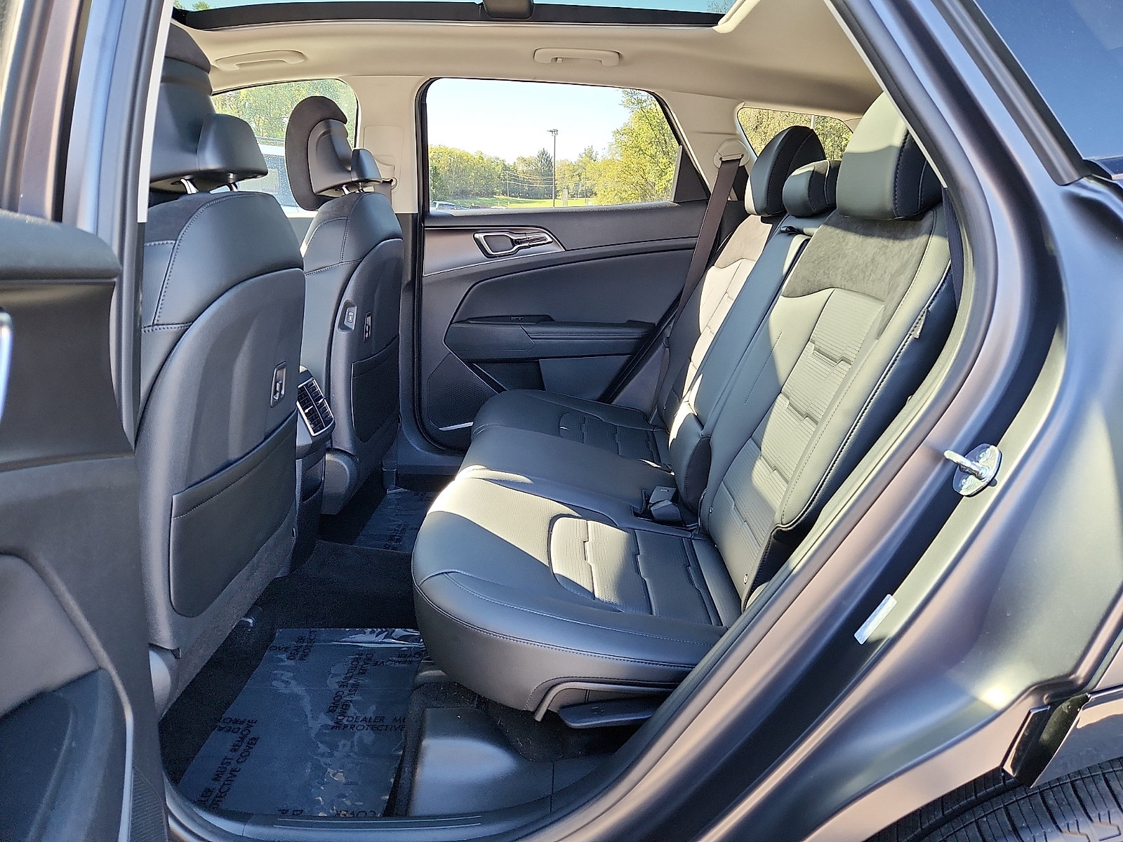 Used 2026 Kia Sportage SX AWD/4WD image 10