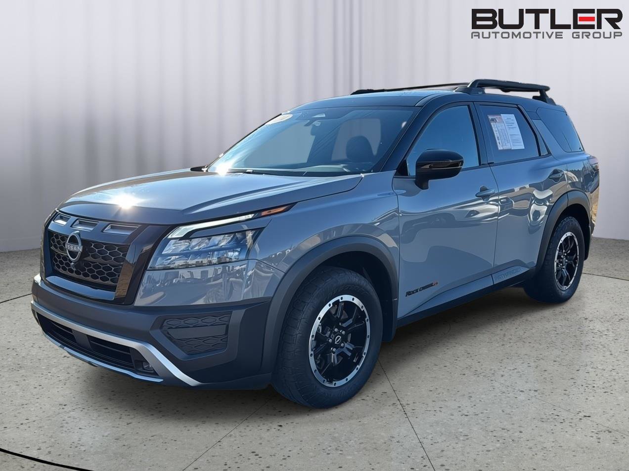 Used 2024 Nissan Pathfinder Rock Creek image 1