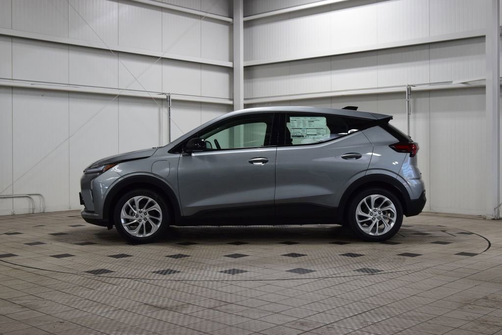 New 2027 Chevrolet Bolt LT w/ Comfort Package image 4