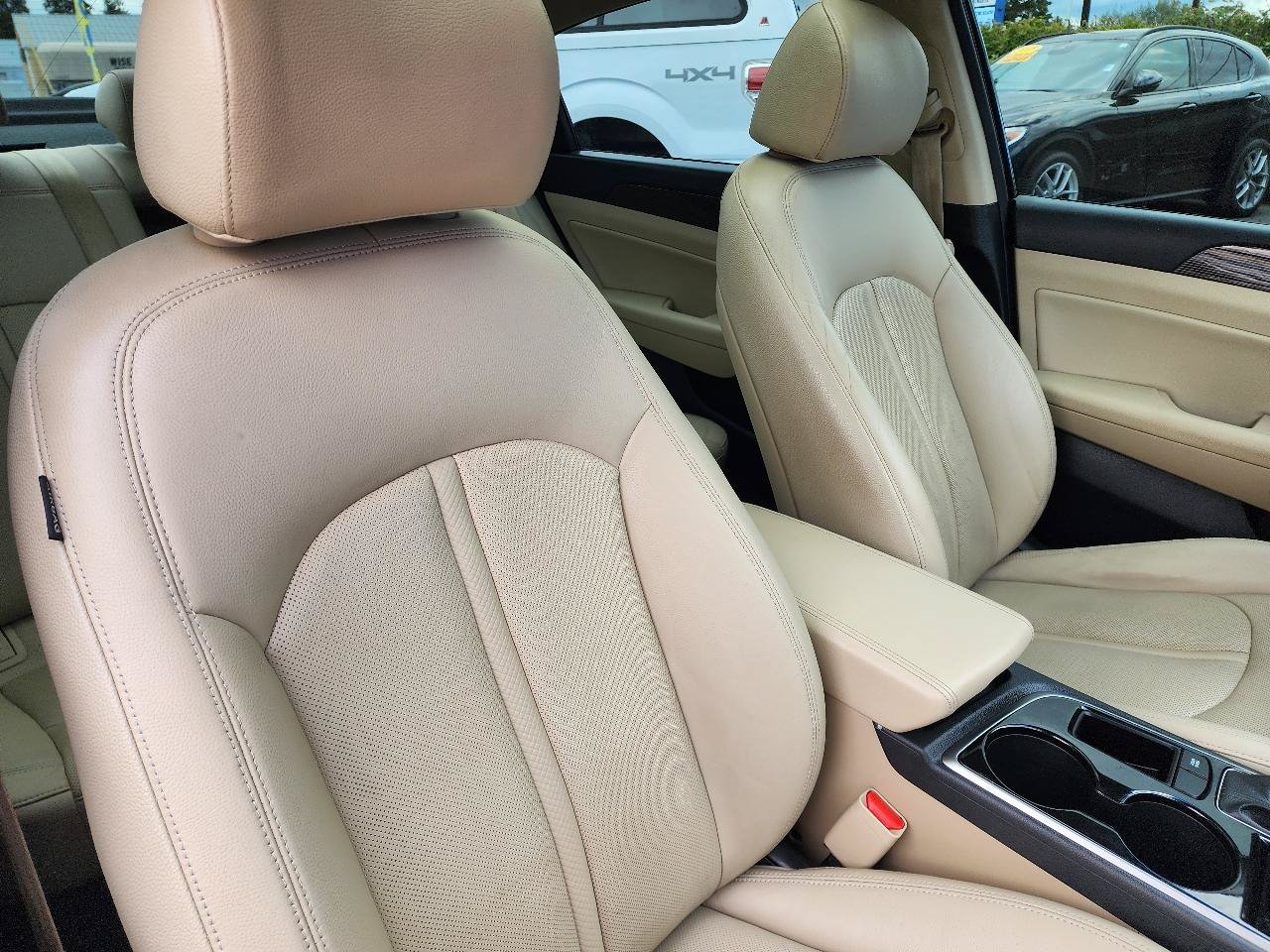 Used 2018 Hyundai Sonata Limited FWD image 29