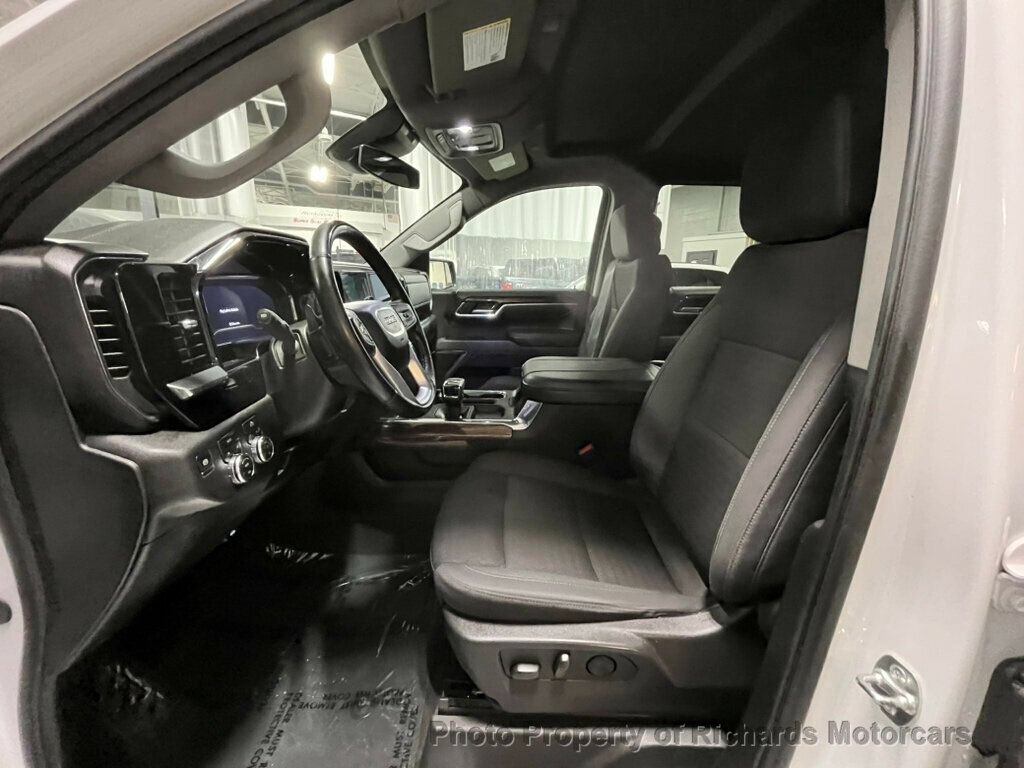 Used 2025 GMC Sierra 1500 Elevation AWD/4WD image 16