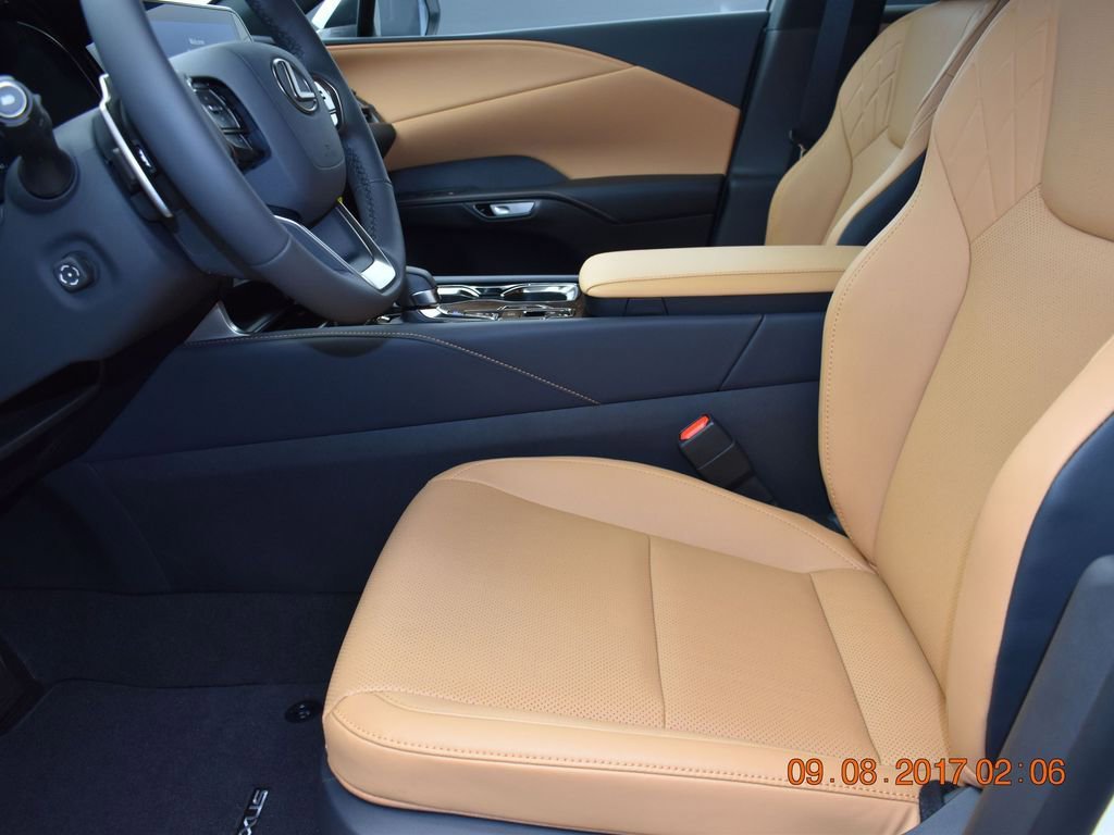 New 2025 Lexus RX 350 FWD w/ Technology Package image 13