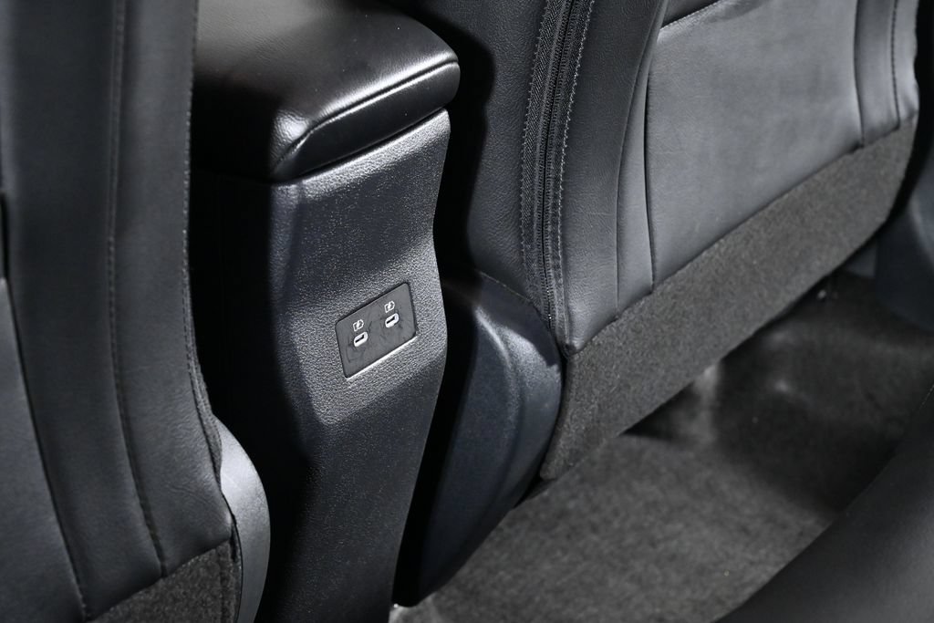 Certified 2025 Nissan Kicks SR AWD/4WD image 33