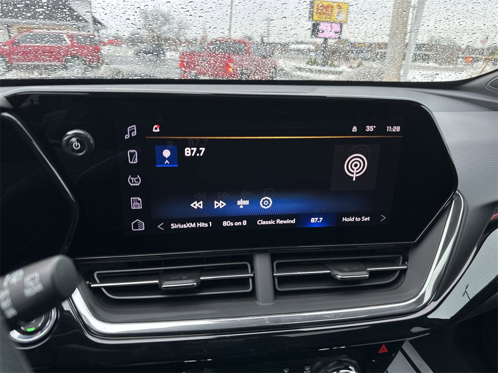 New 2026 Chevrolet Trax RS w/ Sunroof Package image 16