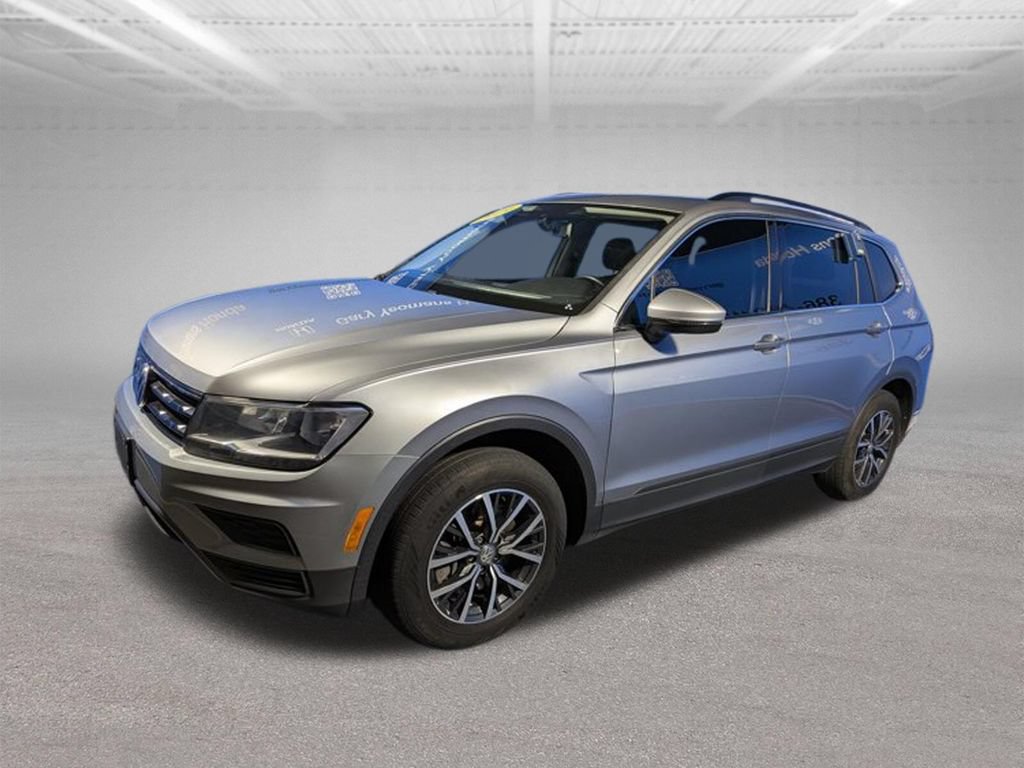 Used 2019 Volkswagen Tiguan SE w/ Panoramic Sunroof Package AWD/4WD image 9