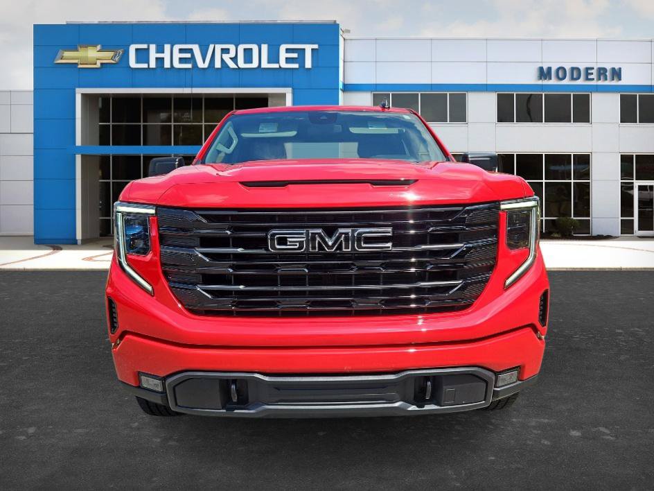 Used 2024 GMC Sierra 1500 Elevation AWD/4WD image 8