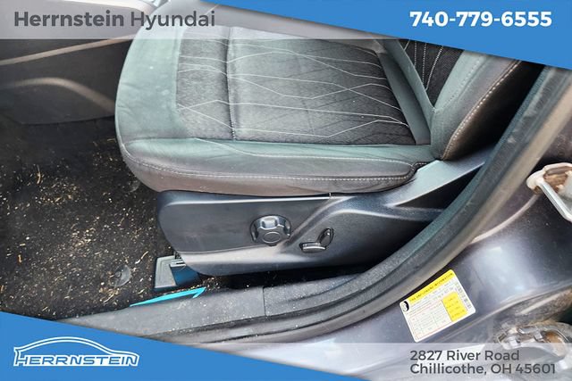 Used 2018 Ford EcoSport SE FWD image 13