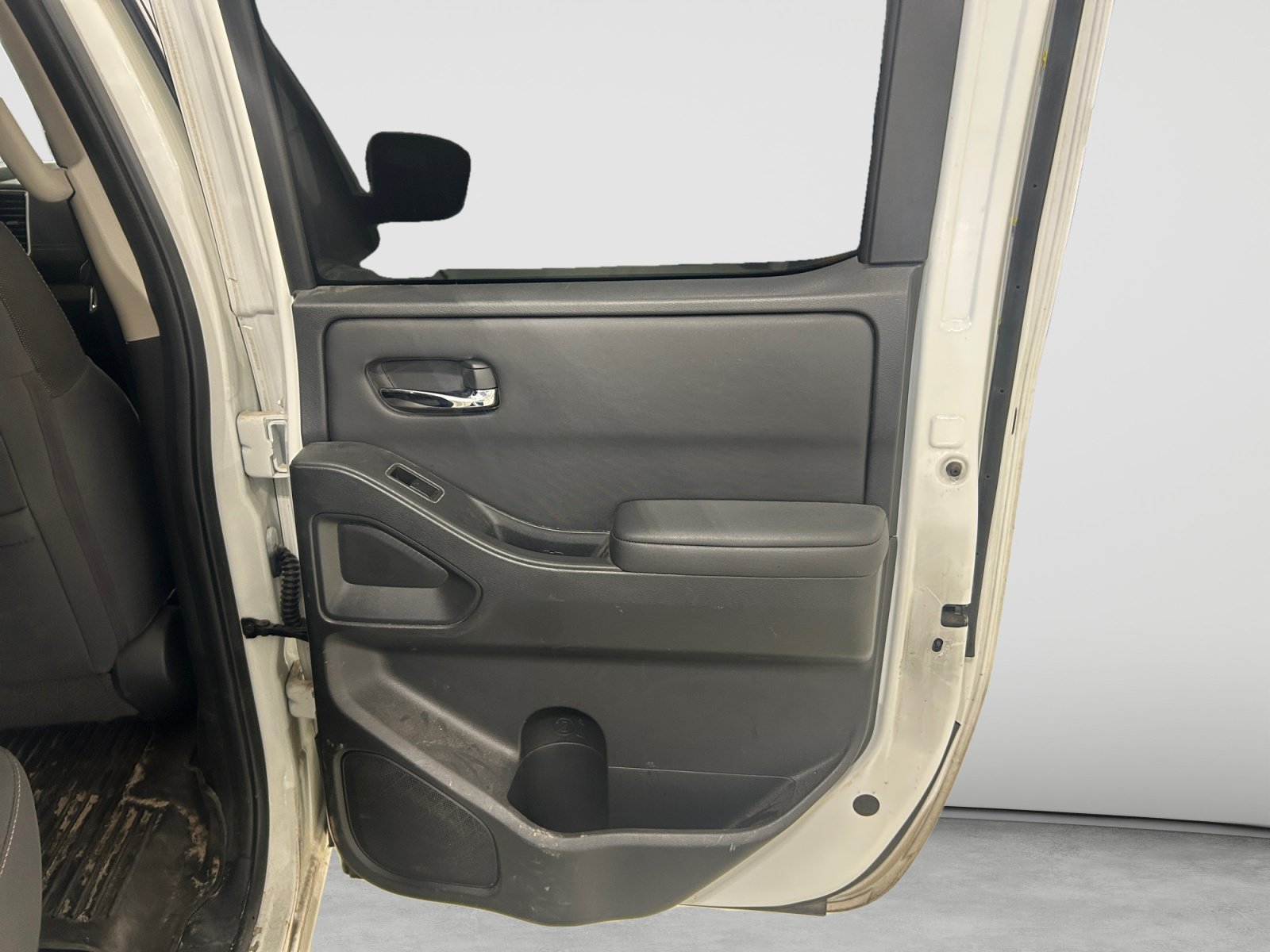 Used 2023 Nissan Frontier SV w/ SV Convenience Package RWD image 15