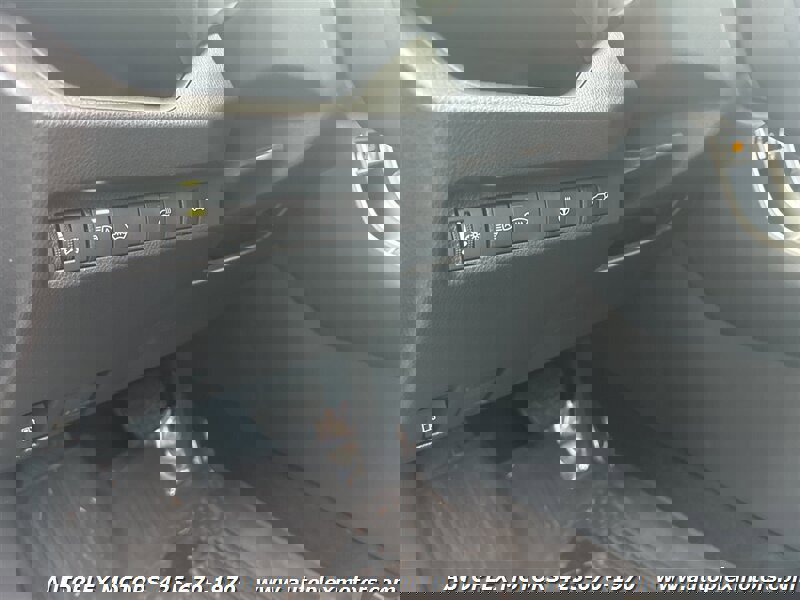 Used 2023 Toyota RAV4 SE image 22