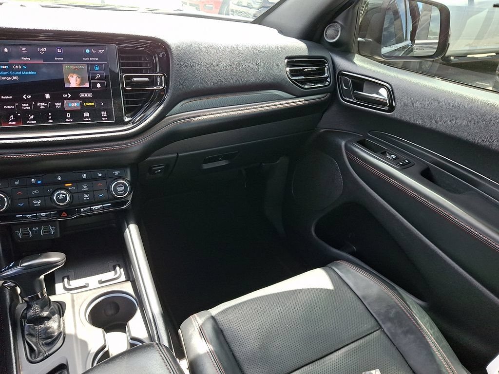 Used 2021 Dodge Durango R/T w/ Blacktop Package AWD/4WD image 17