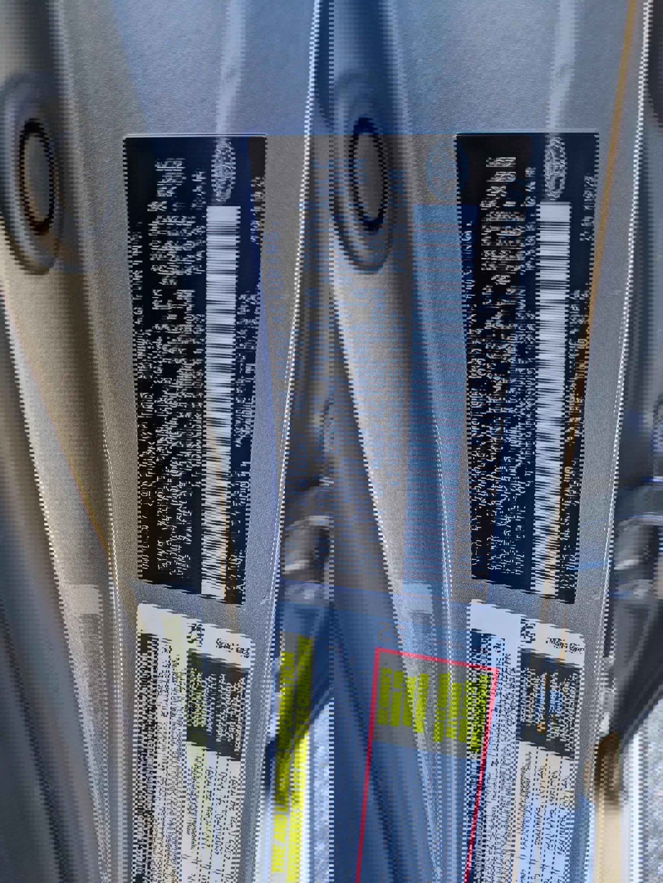 Used 2025 Toyota Camry SE w/ Convenience Package AWD/4WD image 31