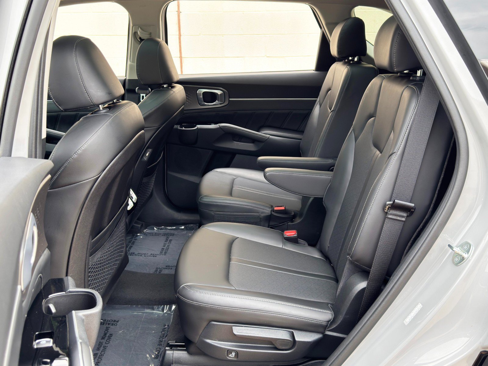 Used 2023 Kia Sorento SX AWD/4WD image 42