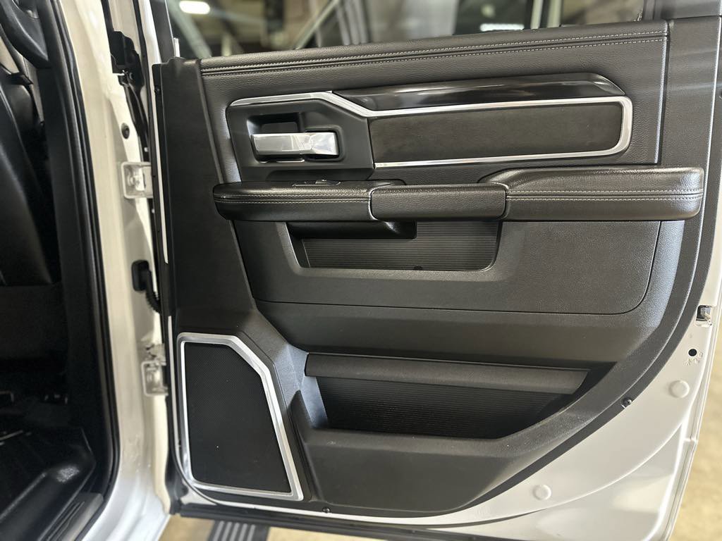 Used 2020 RAM 3500 Laramie image 24