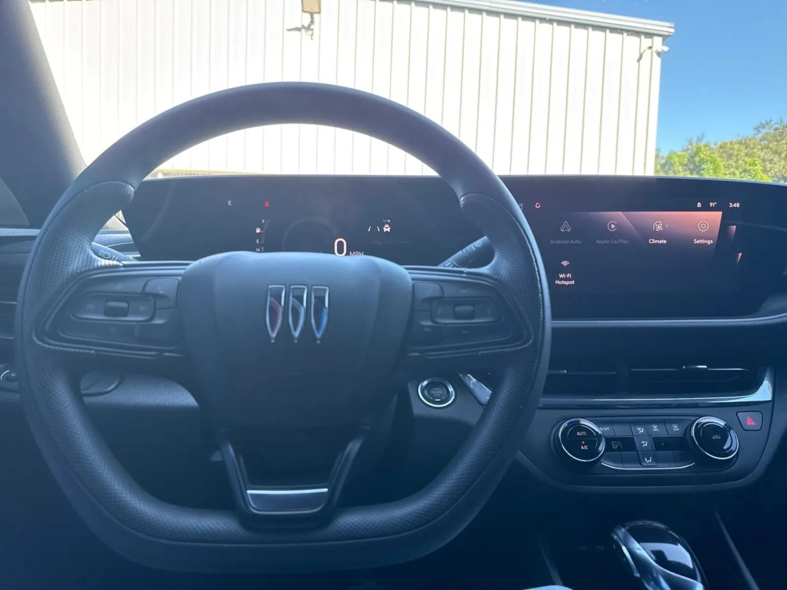 Used 2024 Buick Envista Preferred w/ Convenience II Package FWD image 18