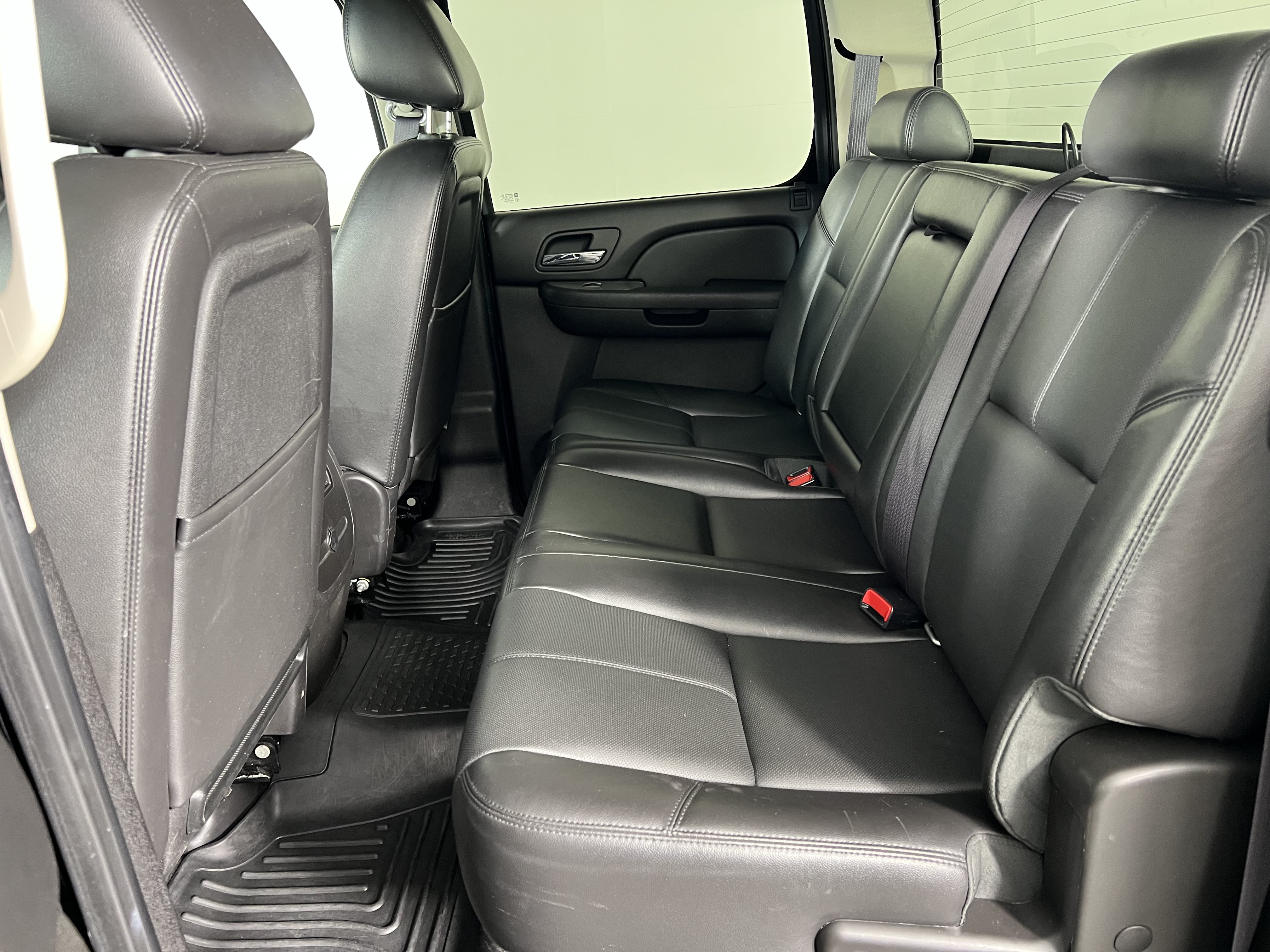Used 2012 Chevrolet Silverado 2500 LTZ w/ LTZ Plus Package AWD/4WD image 19