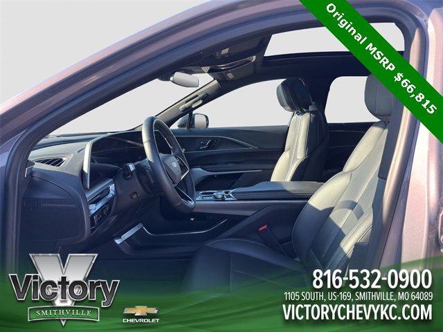 Used 2024 Cadillac Lyriq Luxury image 9