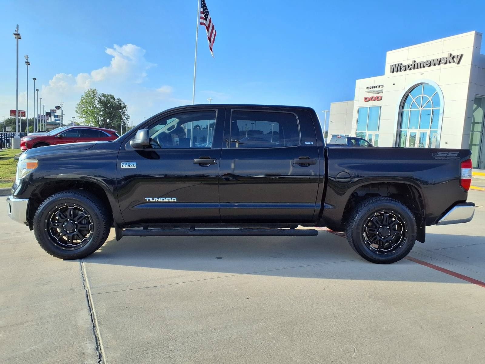 Used 2014 Toyota Tundra SR5 w/ SR5 Upgrade Package RWD image 8
