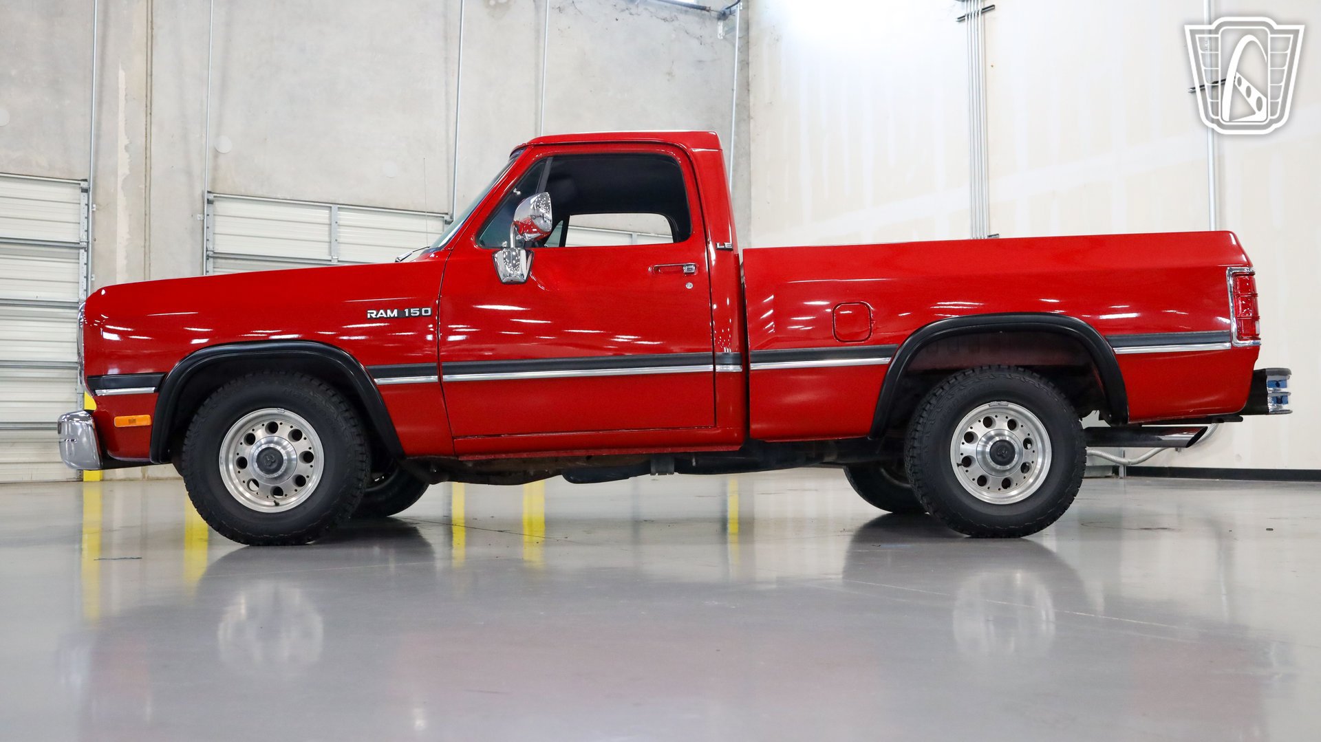 Used 1992 Dodge D/W Truck 150 RWD image 29