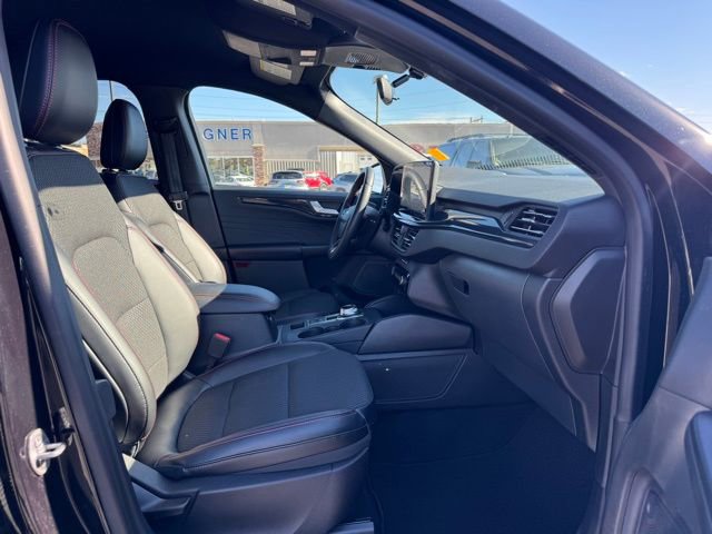 Used 2023 Ford Escape ST-Line w/ Tech Pack #1 image 36