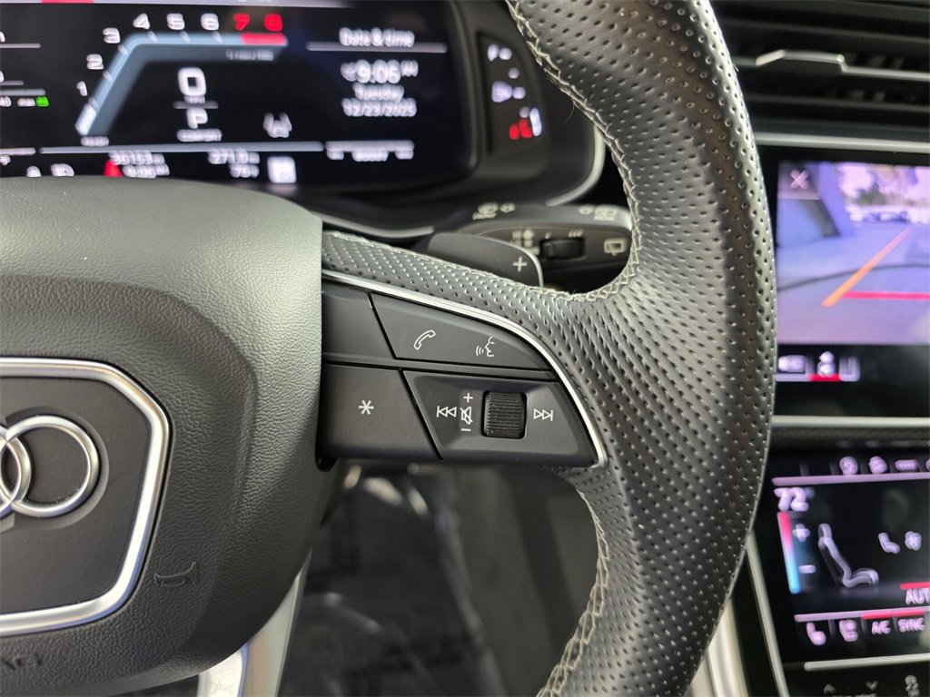 Used 2021 Audi SQ8 Prestige image 20