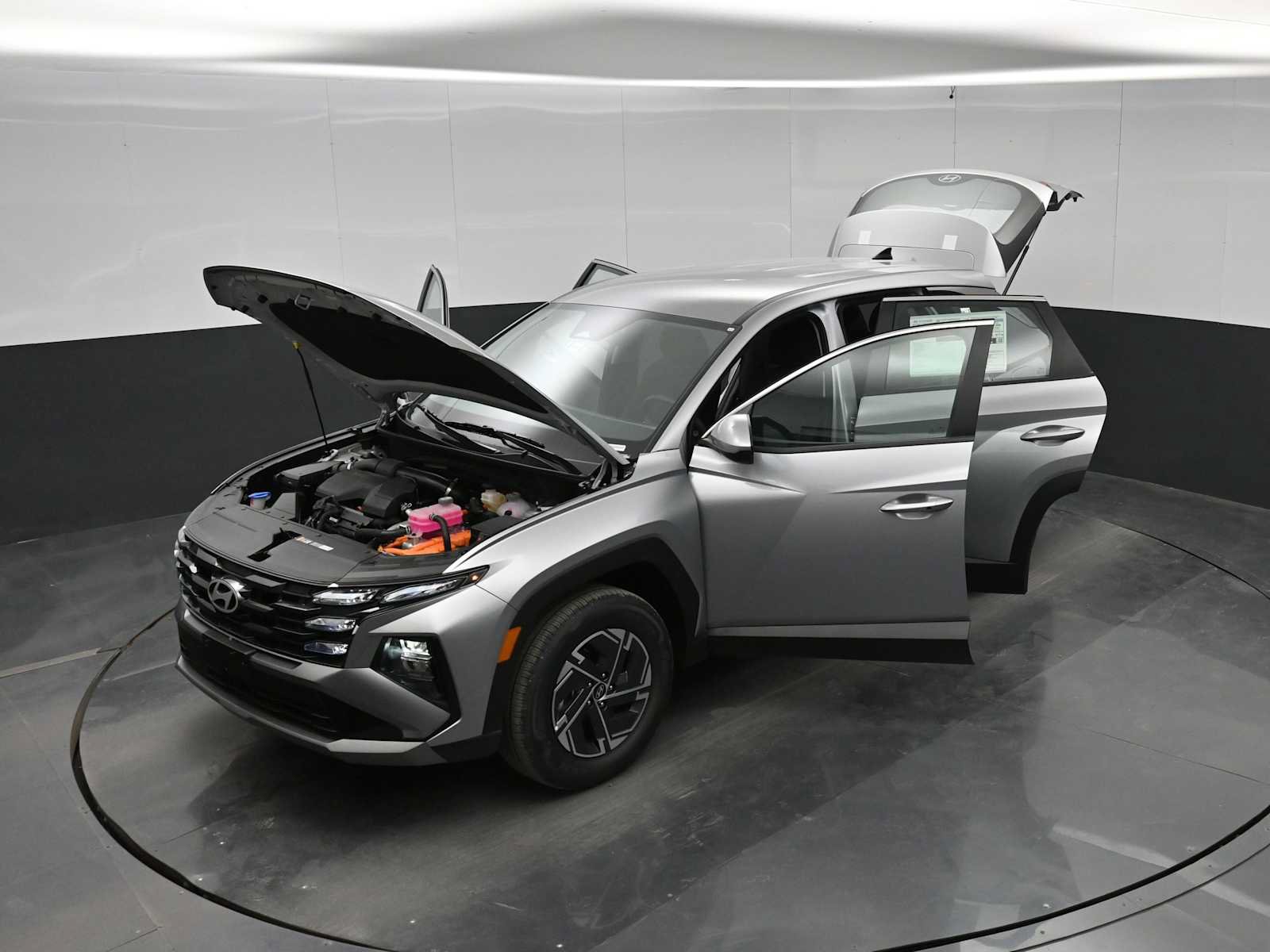 New 2026 Hyundai Tucson Blue SE AWD/4WD image 42