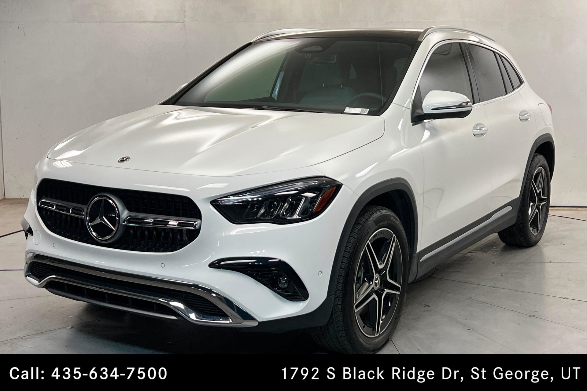 Certified 2026 Mercedes-Benz GLA 250 4MATIC image 1
