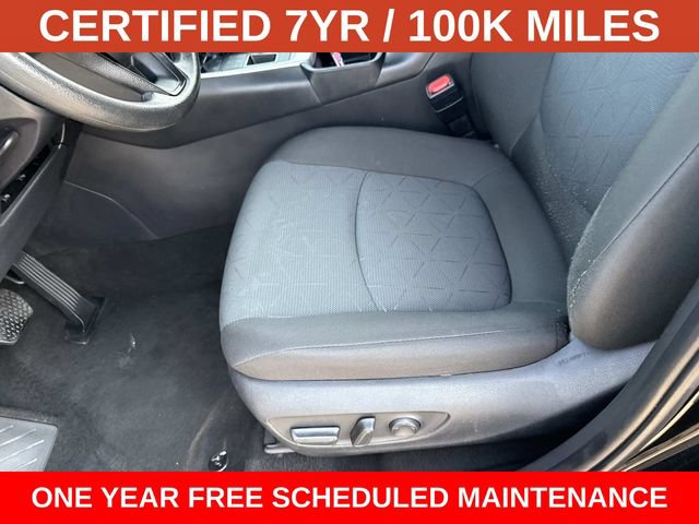 Used 2025 Toyota RAV4 XLE AWD/4WD image 15